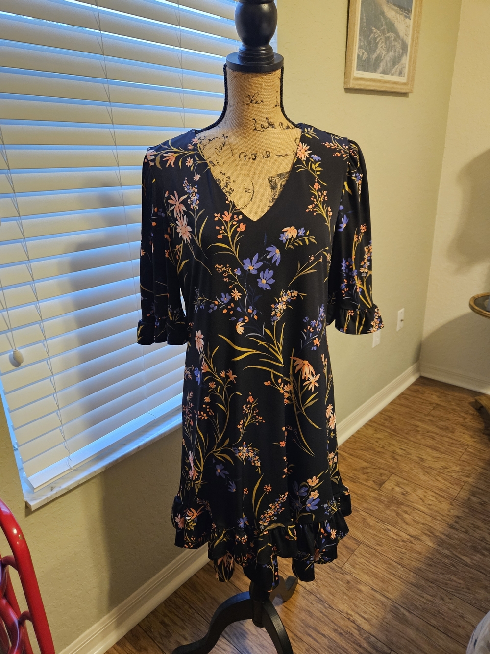 CeCe Black Floral V-Neck Ruffle Hem Dress